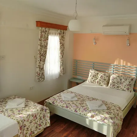 ホテル Sulubahce *